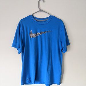 Men's Nike Dri-Fit short sleeve shirt